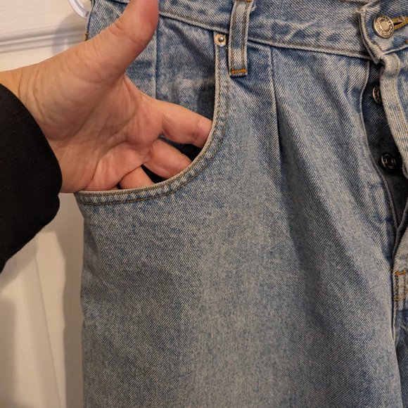 80s GAP | PLEATED |  Lightwash | TAPERED LEG Jeans! | 10 | Button Fly | EVC - Picture 6 of 8
